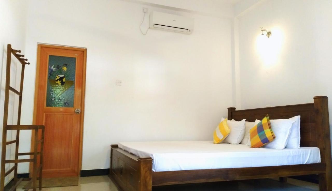 Sea Zone Resort Mirissa Bagian luar foto