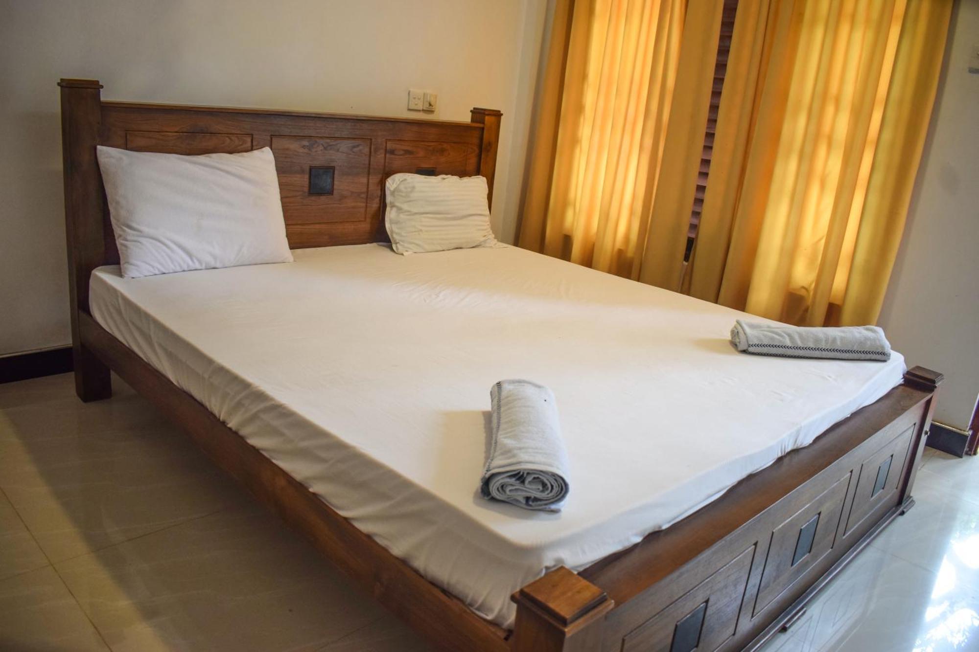 Sea Zone Resort Mirissa Bagian luar foto